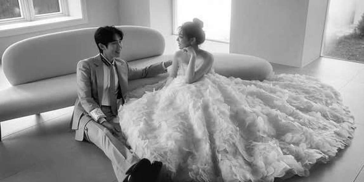 Ailee shares wedding pictorial photos